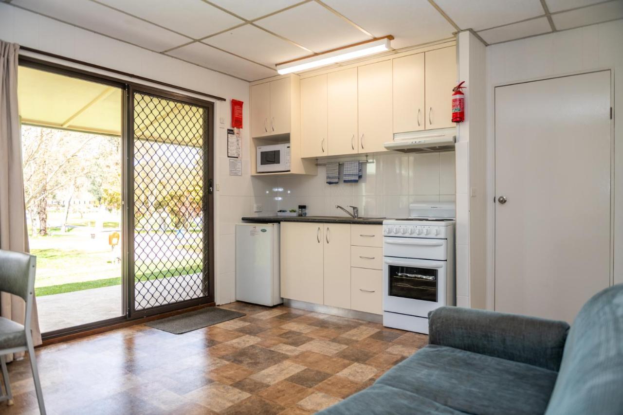 Beechworth Lake Sambell Caravan Park Экстерьер фото